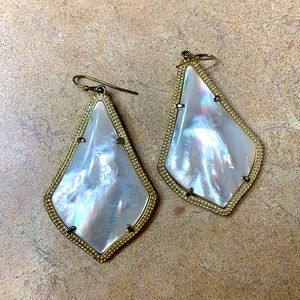 Alex Gold Drop Earrings In Ivory Pearl